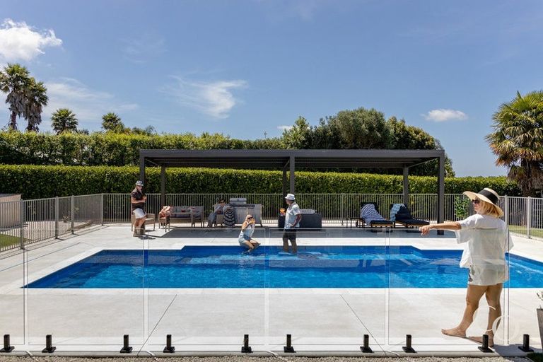 Photo of property in 17 Te Karaka Drive, Te Puna, Tauranga, 3174