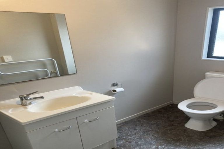 Photo of property in 5c Snead Place, Hamilton East, Hamilton, 3216