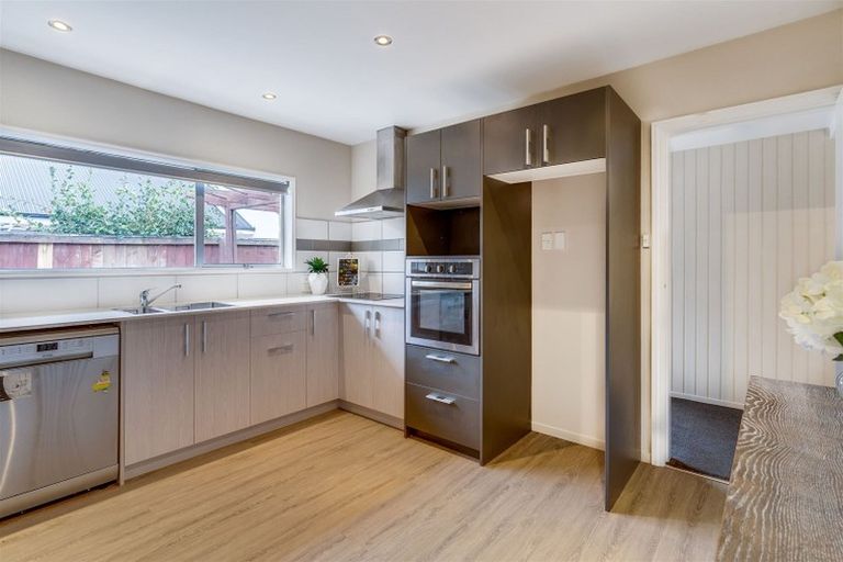 Photo of property in 21 Glenside Avenue, Ilam, Christchurch, 8041