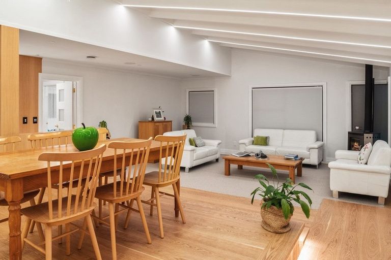 Photo of property in 310b Oceanbeach Road, Mount Maunganui, 3116