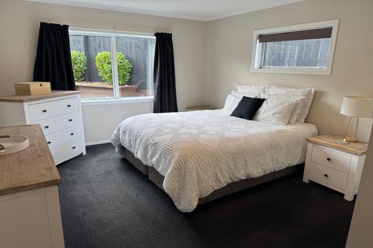Photo of property in 18 Grande Place, Wainuiomata, Lower Hutt, 5014