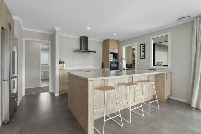 Photo of property in 14 Dingle Street, Lake Hawea, Wanaka, 9382