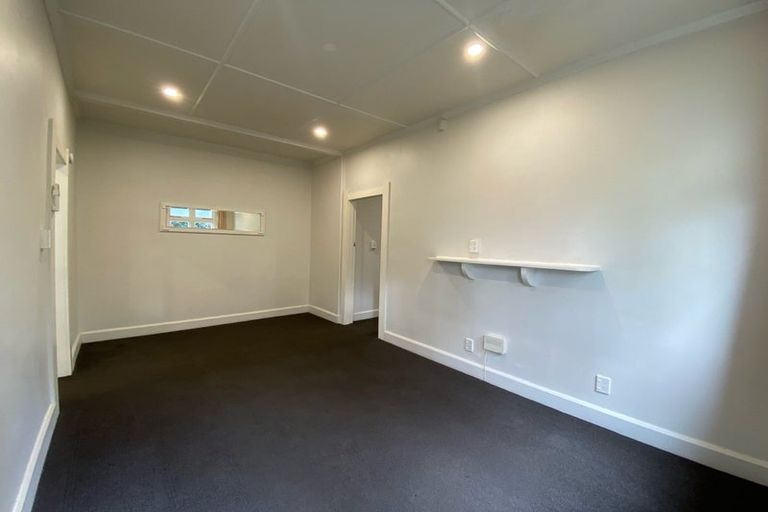 Photo of property in 8 Gurr Place, Aramoho, Whanganui, 4500