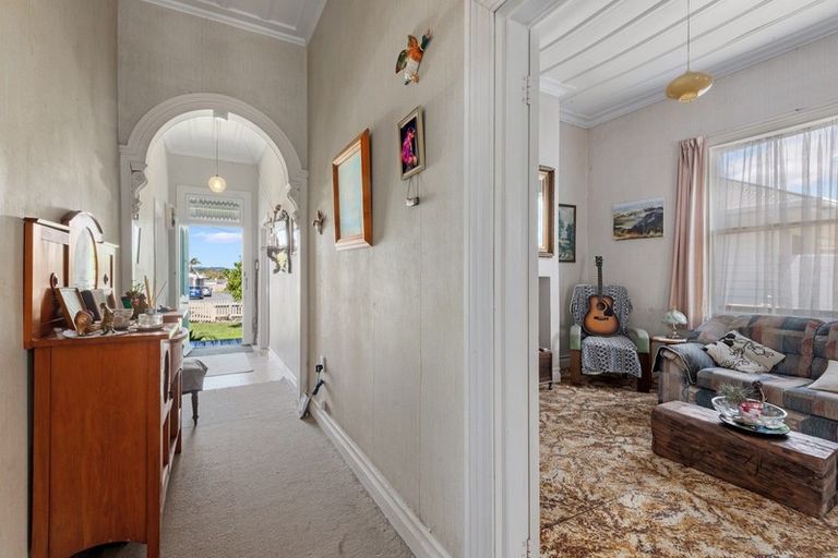 Photo of property in 13 Wolfe Street, Regent, Whangarei, 0112