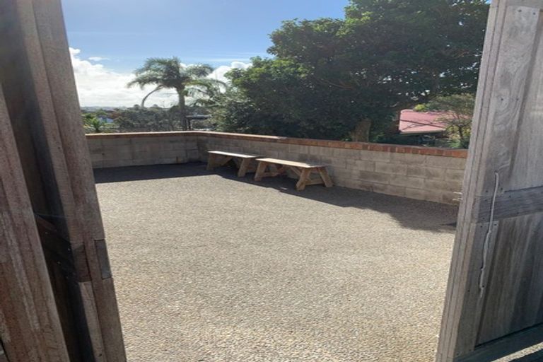 Photo of property in 1/16 Willis Street, Torbay, Auckland, 0630