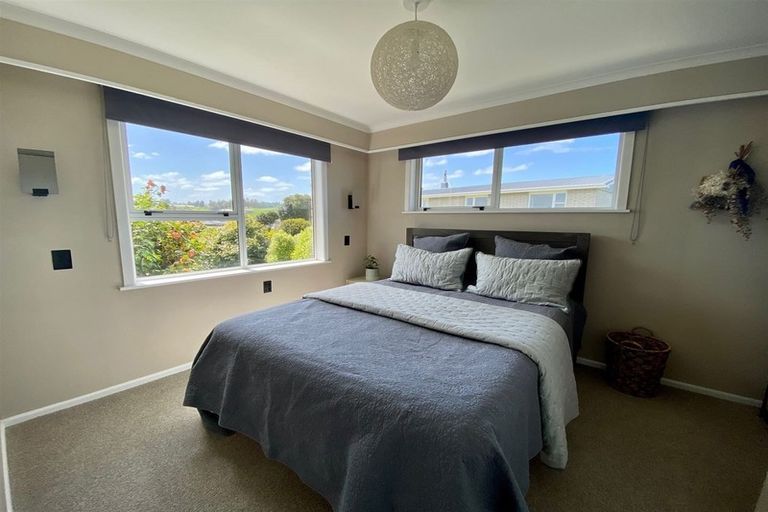 Photo of property in 17 Saint Andrew Place, Balclutha, 9230
