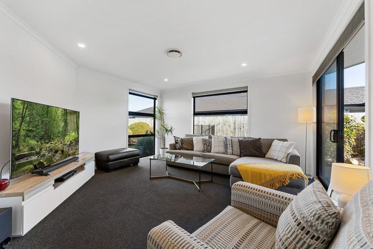 Photo of property in 38 Drabble Crescent, Papamoa Beach, Papamoa, 3118