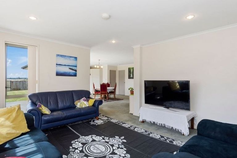 Photo of property in 59 Gibson Place, Papamoa Beach, Papamoa, 3118