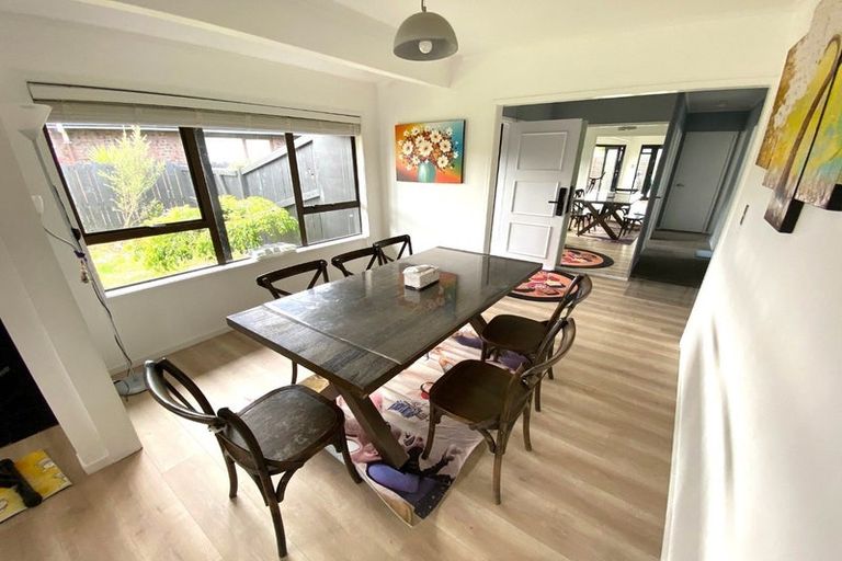 Photo of property in 287 Bucklands Beach Road, Bucklands Beach, Auckland, 2012