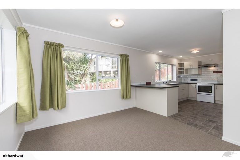 Photo of property in 1/5 Petrel Place, Massey, Auckland, 0614