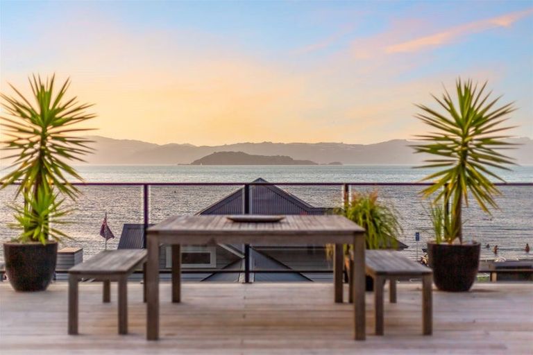 Photo of property in 616a Marine Drive, Days Bay, Lower Hutt, 5013