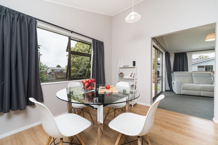 Photo of property in 31 Clarke Avenue, Highbury, Palmerston North, 4412