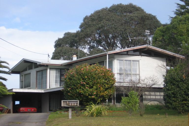 Photo of property in 258 Don Buck Road, Massey, Auckland, 0614