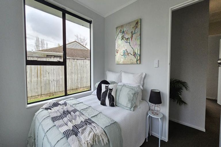 Photo of property in 2/32 Eldon Grove, Taita, Lower Hutt, 5019