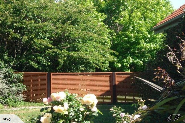 Photo of property in 20 Realm Drive, Paraparaumu, 5032