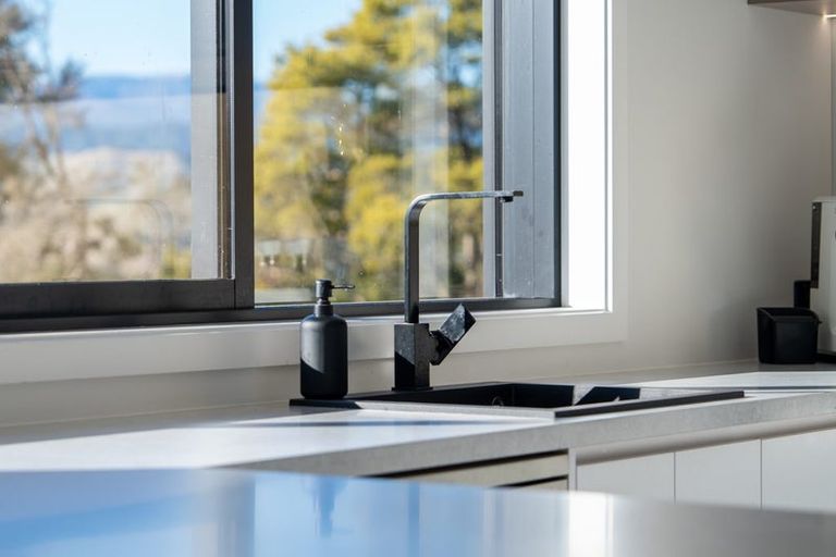 Photo of property in 64 Golf Road, Wakefield, 7025