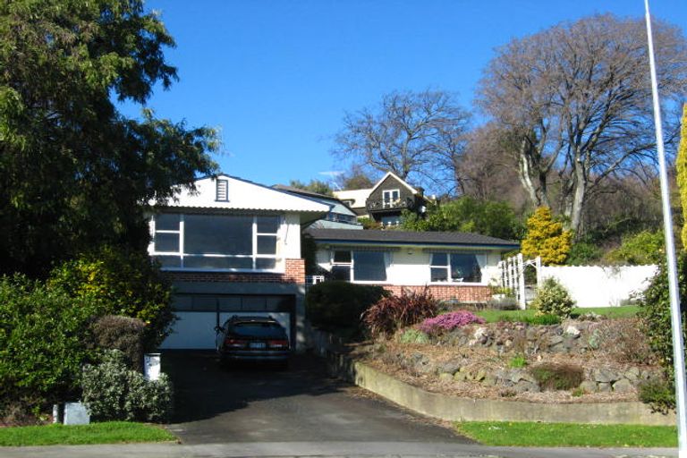 Photo of property in 16 Purau Terrace, Cashmere, Christchurch, 8022