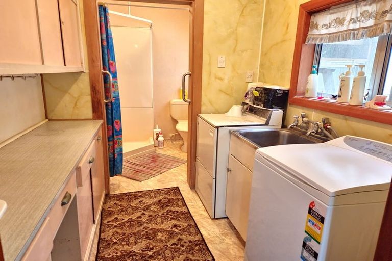 Photo of property in 121 Shakespeare Street, Greymouth, 7805