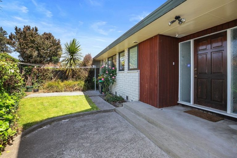 Photo of property in 1/8 Veitches Road, Bishopdale, Christchurch, 8053
