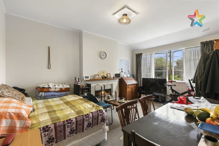 Photo of property in 188 Cambridge Terrace, Naenae, Lower Hutt, 5011