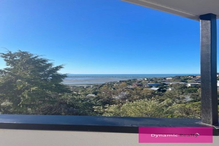 Photo of property in 139 Mount Pleasant Road, Mount Pleasant, Christchurch, 8081