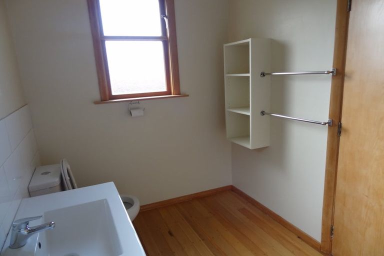 Photo of property in 12 Shandon Street, Roseneath, Port Chalmers, 9023
