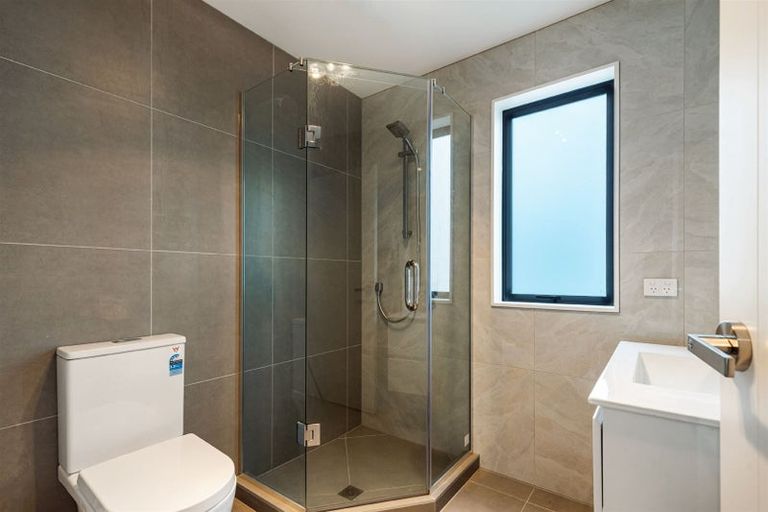 Photo of property in 14b Notre Dame Way, Albany, Auckland, 0632