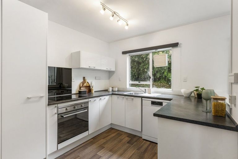 Photo of property in 1/12 Cleveland Street, Brooklyn, Wellington, 6021