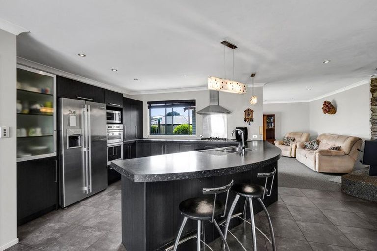 Photo of property in 50b Penrod Drive, Bell Block, New Plymouth, 4312