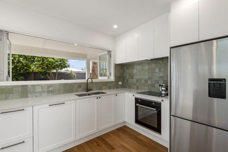 Photo of property in 18 Kitchener Road, Takapuna, Auckland, 0620