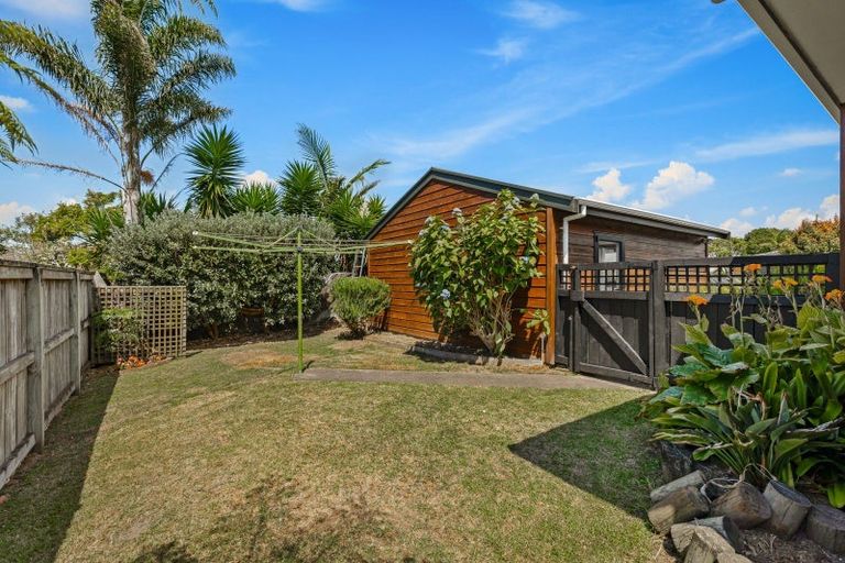 Photo of property in 31 Crampton Court, Orewa, 0931