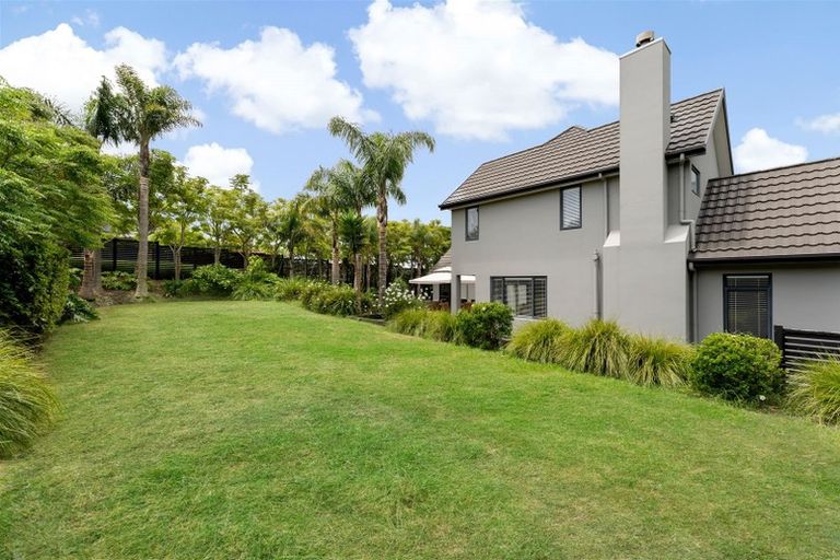 Photo of property in 12 Denehurst Drive, Waimauku, 0812