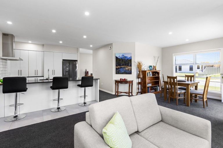 Photo of property in 20 Arihi Crescent, Frimley, Hastings, 4120