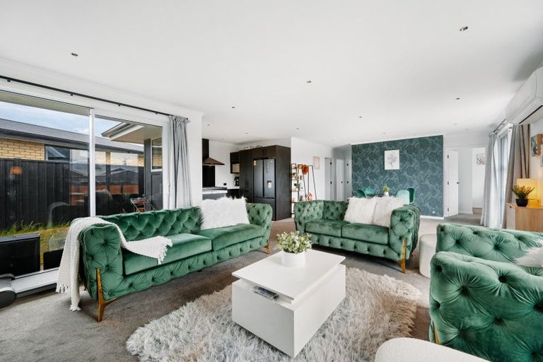 Photo of property in 35 Smitham Drive, Cromwell, 9310