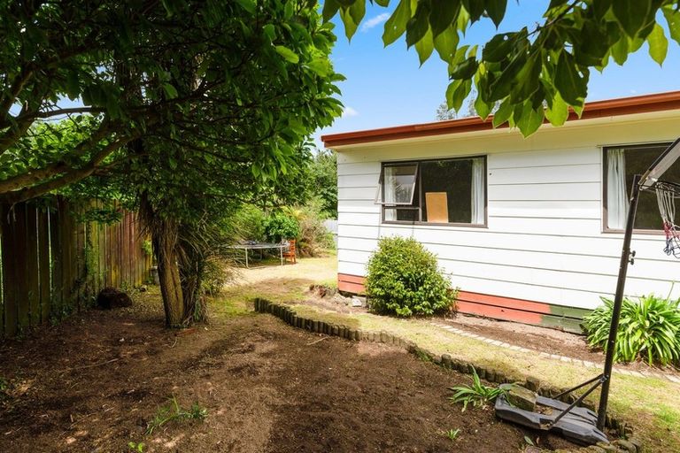 Photo of property in 16a Cherrywood Place, Western Heights, Rotorua, 3015
