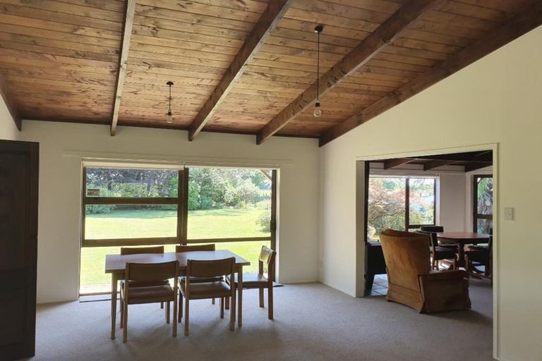 Photo of property in 446 Mountain Road, Lepperton, New Plymouth, 4373