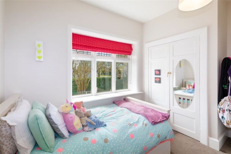 Photo of property in 1 Claremont Avenue, Papanui, Christchurch, 8053