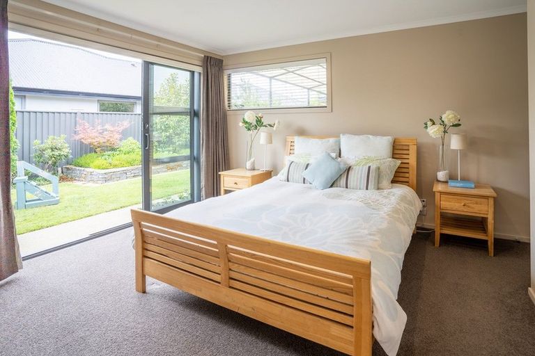 Photo of property in 16 Stowell Drive, Cromwell, 9310