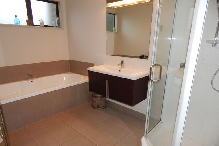 Photo of property in 3 Kotare Heights, Kerikeri, 0230