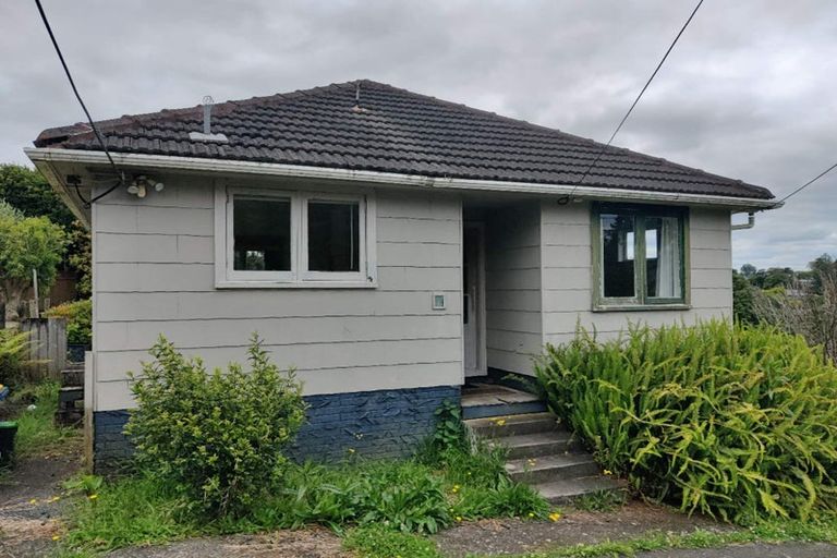 Photo of property in 25 Verran Road, Birkenhead, Auckland, 0626