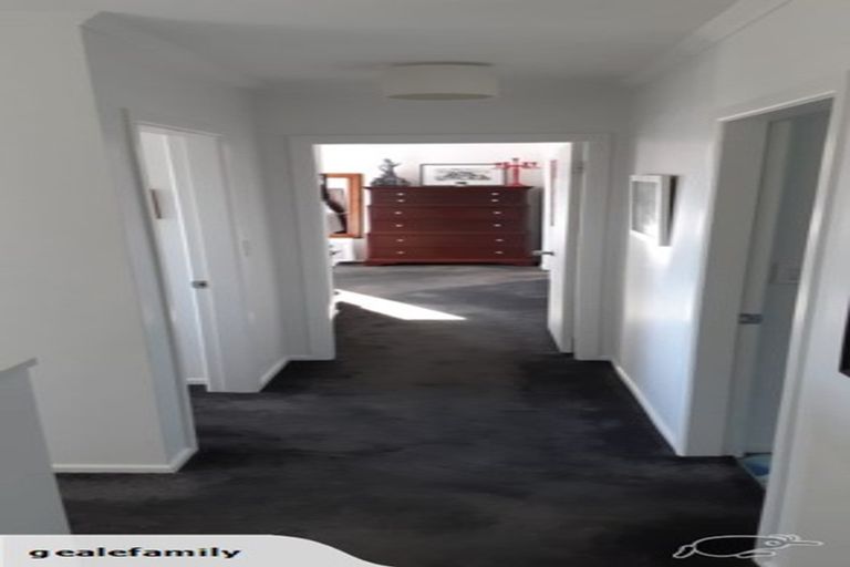 Photo of property in 82 Townsend Road, Miramar, Wellington, 6022