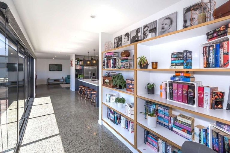 Photo of property in 37 Tiny Hill Drive, Rolleston, 7614