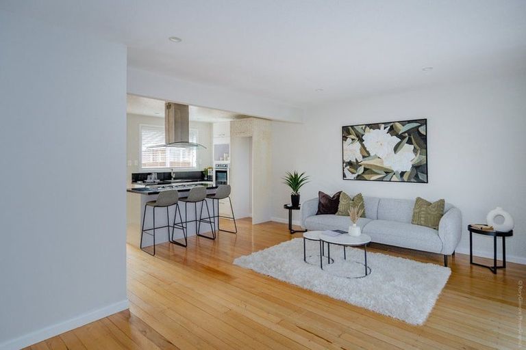 Photo of property in 3/29 Heywood Terrace, Richmond, Christchurch, 8013