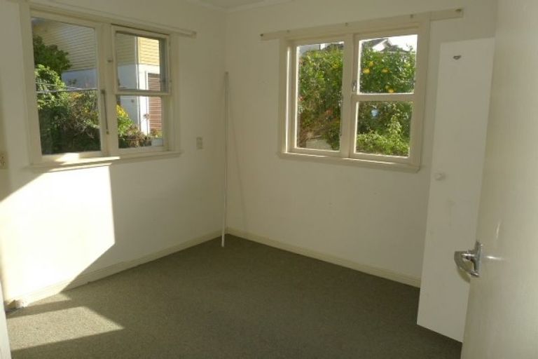 Photo of property in 365 Kapiti Road, Paraparaumu Beach, Paraparaumu, 5032