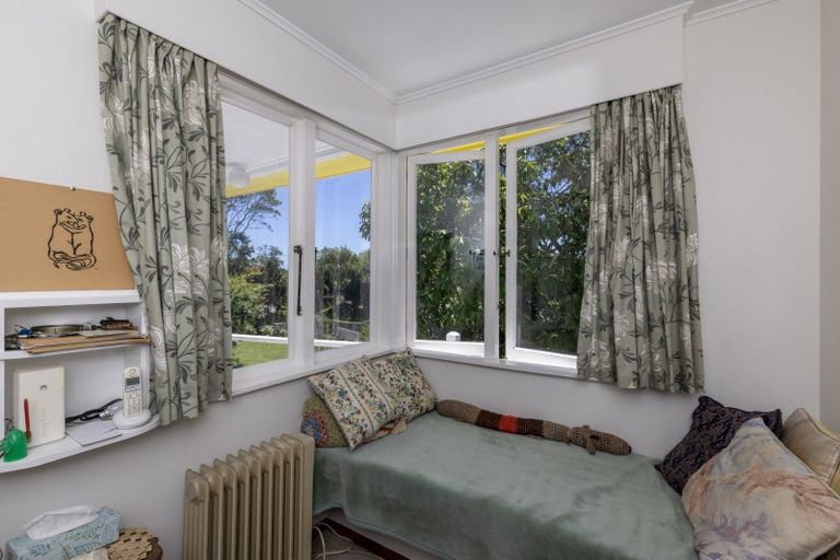 Photo of property in 90-92 Kiwi Road, Raumati Beach, Paraparaumu, 5032