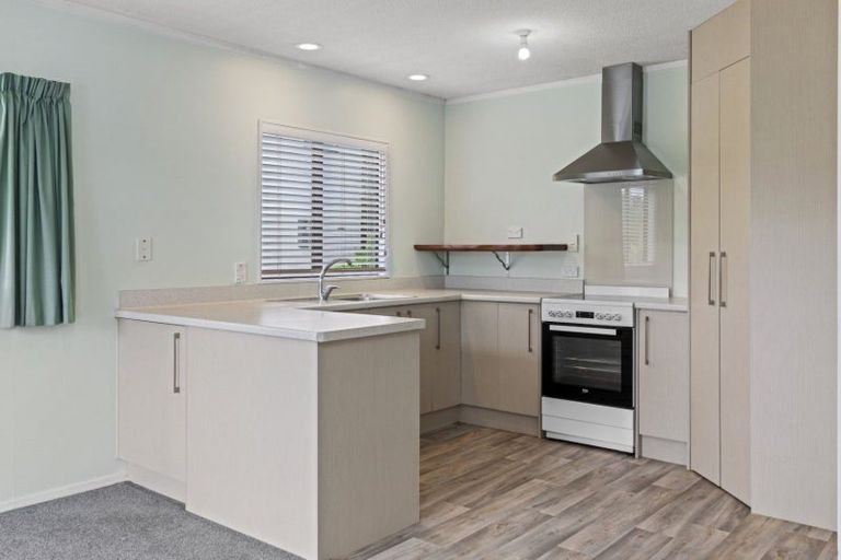 Photo of property in 90a Jonathon Street, Brookfield, Tauranga, 3110