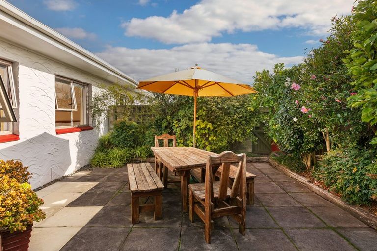 Photo of property in 4/138 Hutchinson Avenue, New Lynn, Auckland, 0600