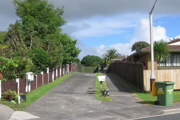 Photo of property in 1/19 Ciprian Place, Henderson, Auckland, 0612