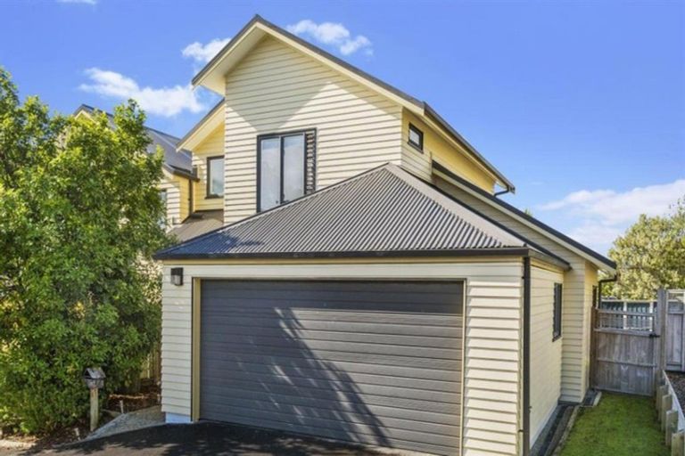 Photo of property in 37/11 The Avenue, Albany, Auckland, 0632