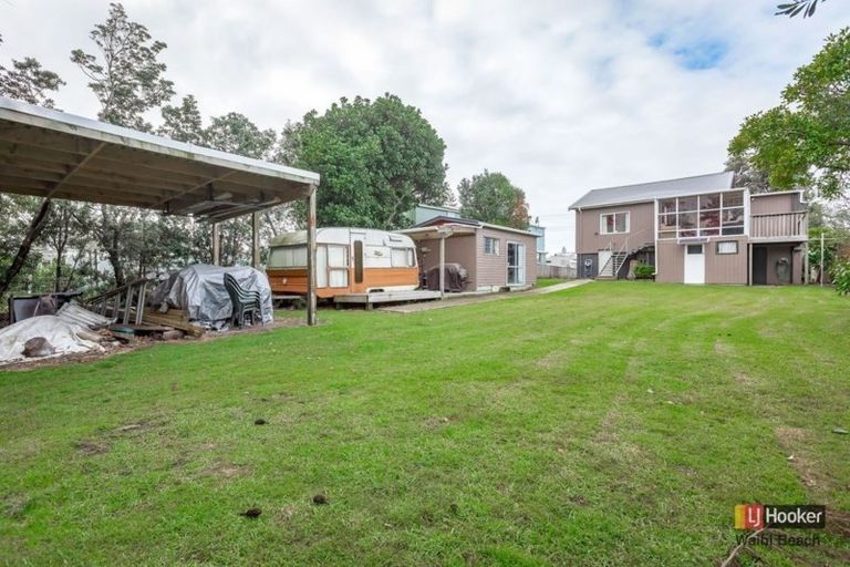 Photo of property in 18 Dillon Street, Waihi Beach, 3611